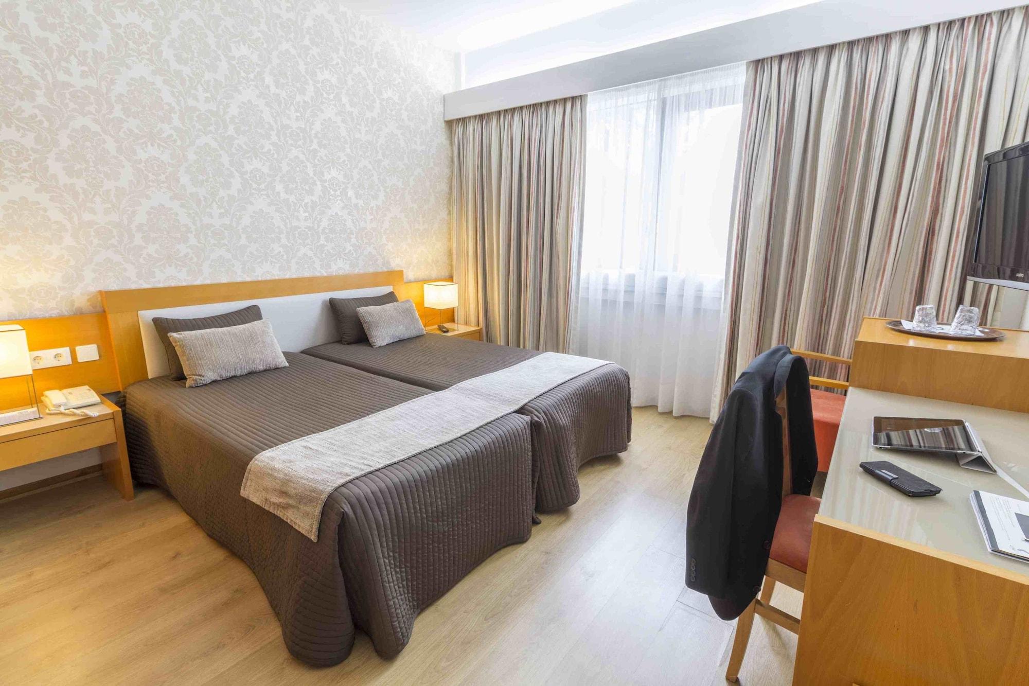 Hotel Eurosol Leiria & Jardim Exteriör bild