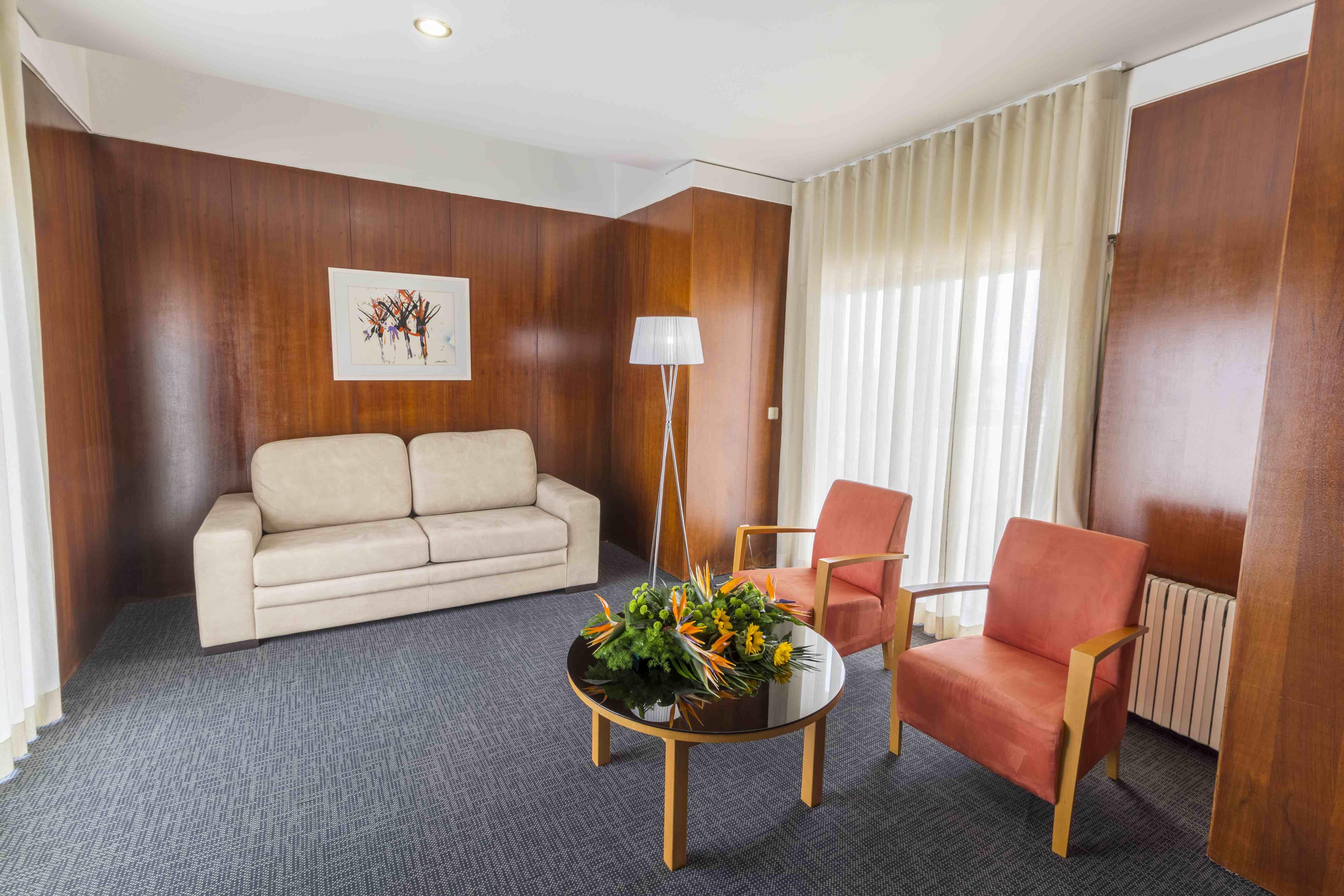 Hotel Eurosol Leiria & Jardim Exteriör bild