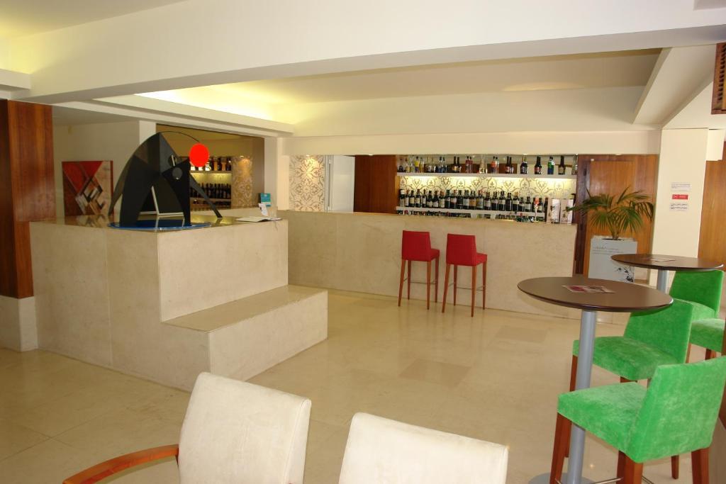Hotel Eurosol Leiria & Jardim Exteriör bild
